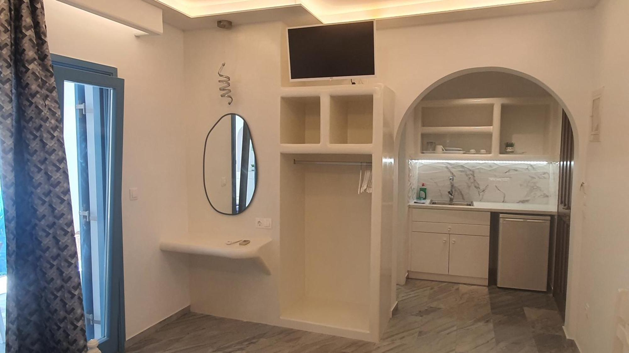 Augusta Studios & Apartments Науса Экстерьер фото