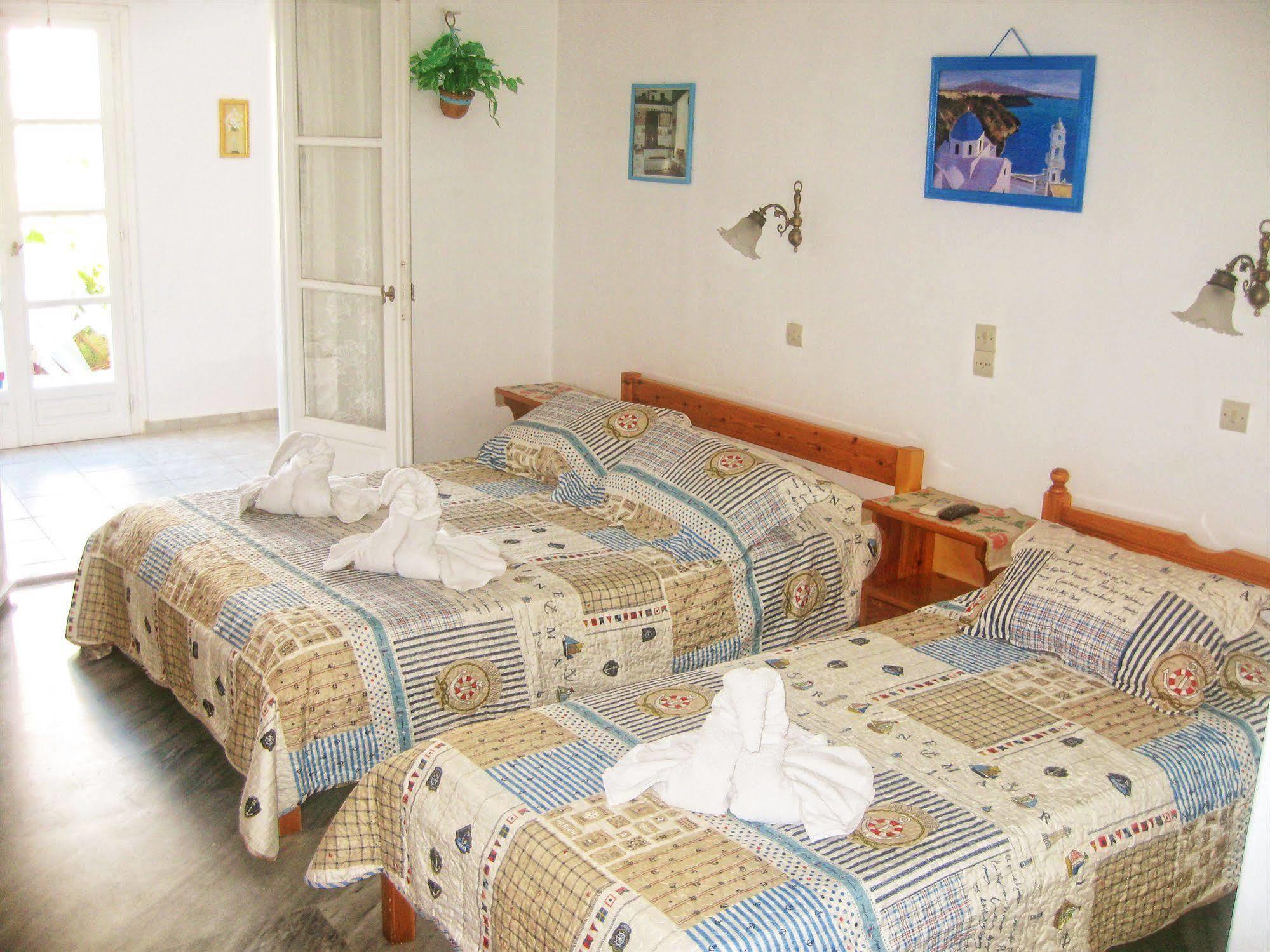 Augusta Studios & Apartments Науса Экстерьер фото